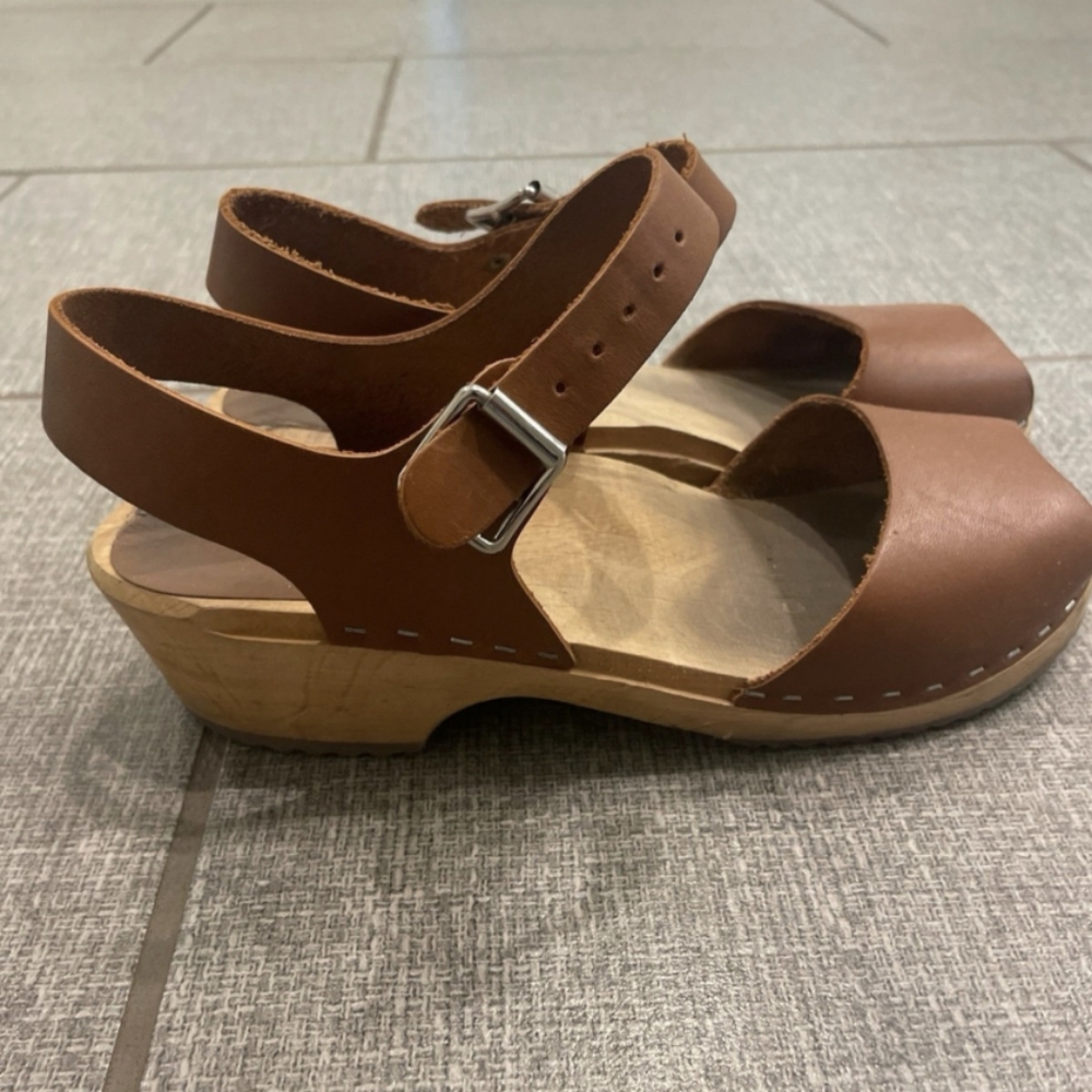 MIA Anja Clogs
